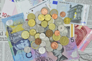 Münzen oder Auslandswährung, auch D-Mark / Euro-Kupfergeld